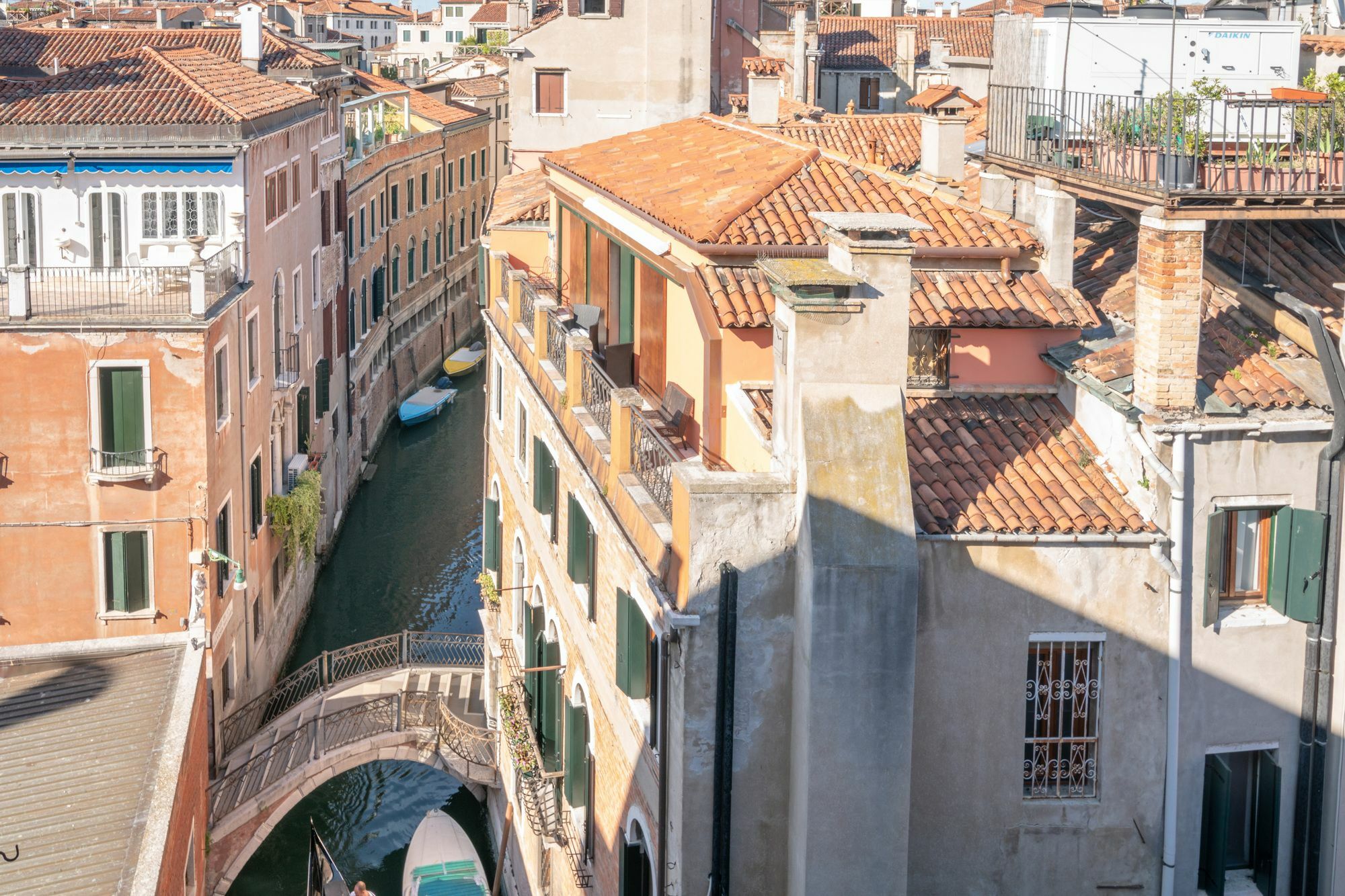 Ve.N.I.Ce Cera Angels' Attic Apartment Venice Exterior photo